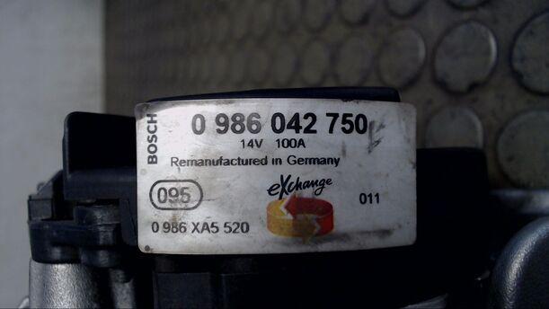 Foto: LICHTMASCHINE eines Opel Astra 2.0 DTI GL