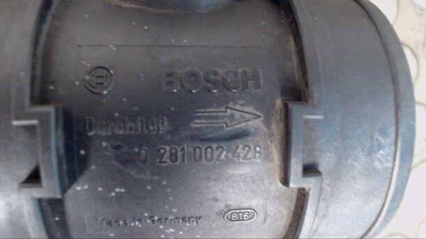 Foto: LUFTMASSENMESSER BOSCH eines Opel Astra 2.0 DTI GL