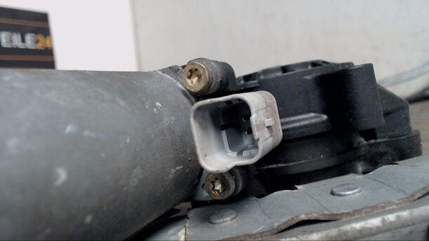 Foto: FENSTERHEBER ELEKTRISCH VORN LINKS (4/5-Türer) eines Peugeot 206 SW 75 GL