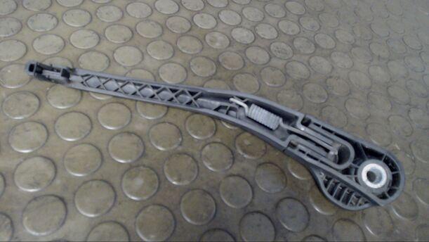 Foto: SCHEIBENWISCHERARM HINTEN eines Peugeot 206 SW 75 GL