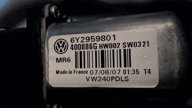 Foto: FENSTERHEBER ELEKTRISCH VORN RECHTS eines VW Polo 1.4 TDI GL