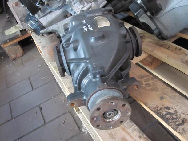 Foto: HINTERACHSGETRIEBE / DIFFERENTIAL (UNGEPRÜFT) eines BMW 320d touring GL