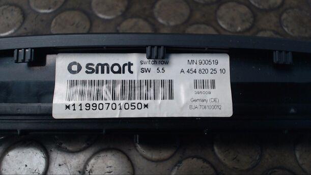 Foto: SCHALTEREINHEIT MITTELKONSOLE eines Smart smart forfour cdi CL