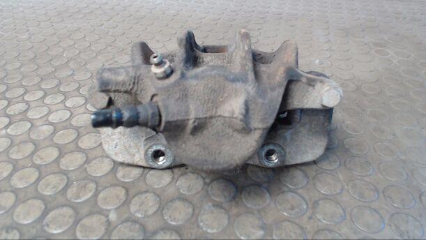 Foto: BREMSSATTEL VORNE LINKS eines Peugeot 607 HDI 135 Cup
