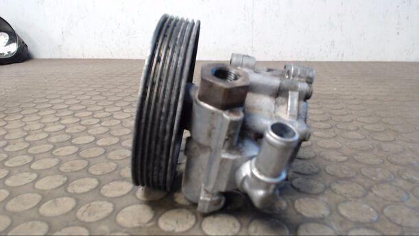 Foto: PUMPE SERVOLENKUNG eines Peugeot 607 HDI 135 Cup