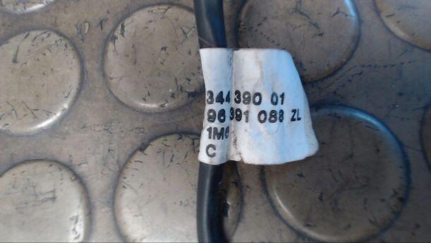Foto: SCHALTER RADIOBEDIENUNG eines Peugeot 607 HDI 135 Cup