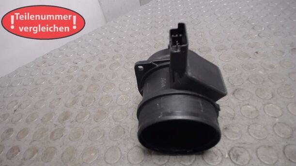 Foto: LUFTMASSENMESSER SIEMENS eines Peugeot 607 HDI 135 Cup