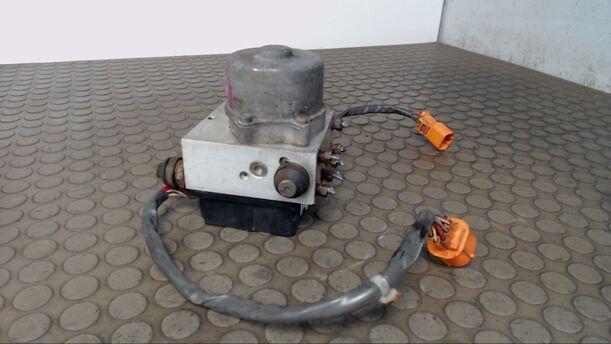 Foto: HAUPTBREMSAGGREGAT ABS eines Honda Civic 1.4i GL