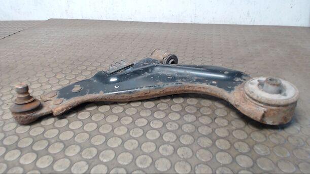 Foto: QUERLENKER VORNE LINKS eines Ford Mondeo 2.5  Turnier V6 Aut. GL