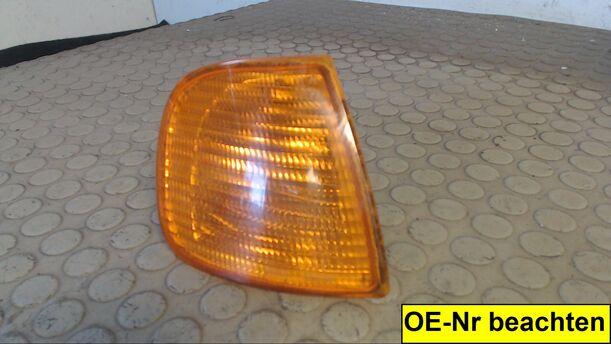 Foto: BLINKER VORN RECHTS eines VW Caddy 1.4 GL