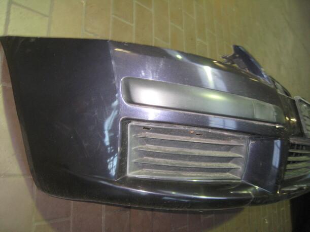 Foto: STOSSFÄNGER / STOSSSTANGE VORN (2/3-TÜRER) eines Fiat Stilo 1.8 16V GL