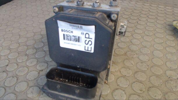 Foto: HAUPTBREMSAGGREGAT ABS eines Fiat Stilo 1.8 16V GL