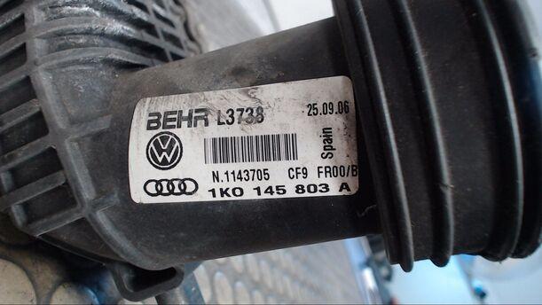 Foto: LADELUFTKÜHLER eines VW Golf 1.9 TDI