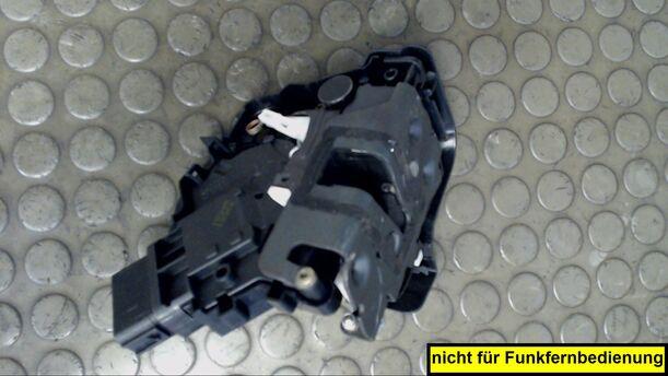 Foto: TÜRSCHLOSS VORN RECHTS eines Ford Focus 1.4 16V Eco