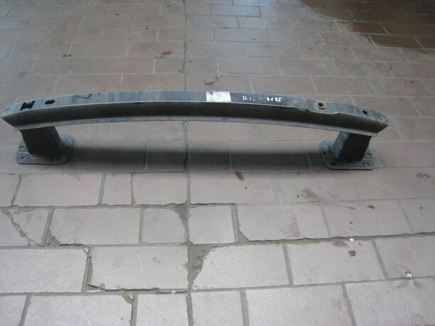 Foto: VERSTÄRKUNG HINTEN eines Ford Focus 1.4 16V Eco