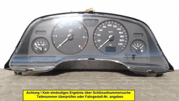 Foto: TACHOEINHEIT eines Opel Zafira 2.2 DTI GLXi