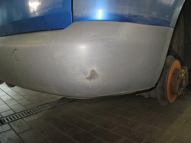 Foto: STOSSFÄNGER/ STOSSSTANGE HINTEN eines VW Caddy 1.9 TDI Eco
