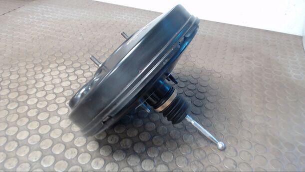 Foto: BREMSKRAFTVERSTÄRKER eines VW Caddy 1.9 TDI Top