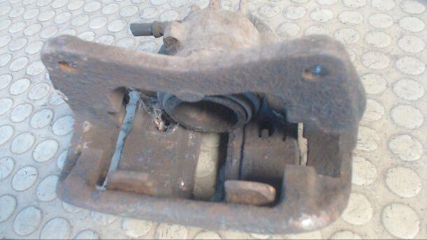 Foto: BREMSSATTEL VORN LINKS eines Volvo V40 1.8 Eco