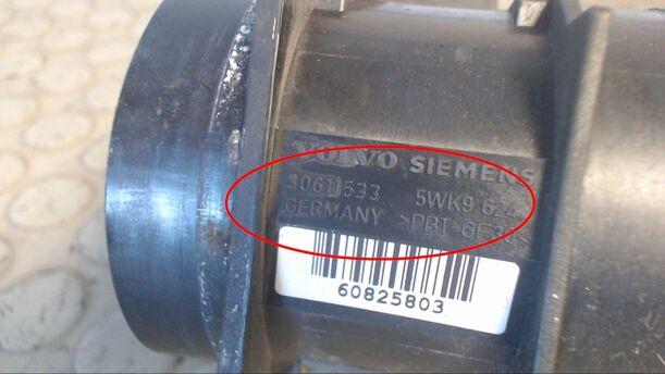 Foto: LUFTMASSENMESSER SIEMENS eines Volvo V40 1.8