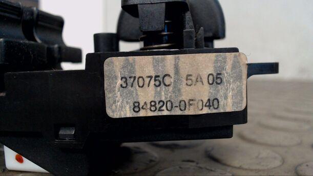 Foto: FENSTERHEBERSCHALTER eines Toyota Corolla 2.0 D-4D