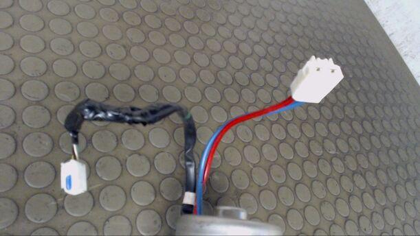 Foto: LENKSPINDEL MIT ELEKTROMOTOR eines Toyota Corolla 2.0 D-4D