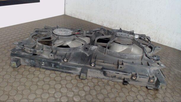 Foto: ELEKTROLÜFTER / DOPPELLÜFTER eines Toyota Corolla 2.0 D-4D