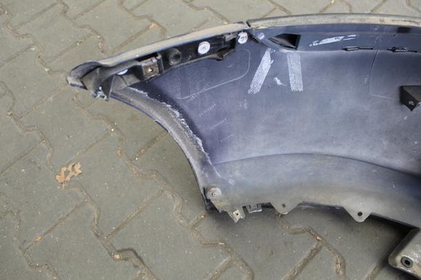 Foto: STOSSFÄNGER / STOSSSTANGE VORN eines Opel Vectra 1.6 Cup