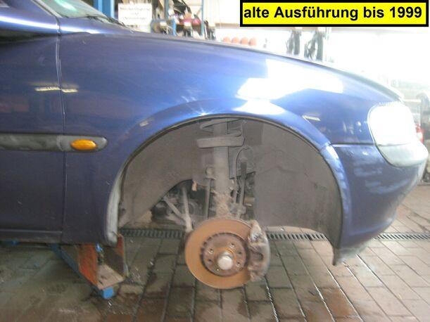 Foto: KOTFLÜGEL RECHTS eines Opel Vectra 1.6 Cup