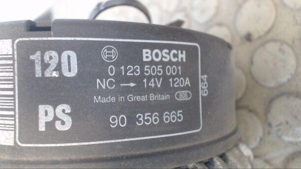 Foto: LICHTMASCHINE eines Opel Vectra 1.6