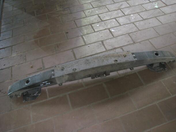 Foto: VERSTÄRKUNG VORN eines Seat Arosa 1.7 SDI CL
