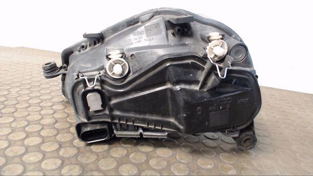 Foto: SCHEINWERFER RECHTS eines Seat Arosa 1.7 SDI CL