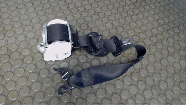 Foto: SICHERHEITSGURT VORNE LINKS eines BMW 318d DPF Touring CL