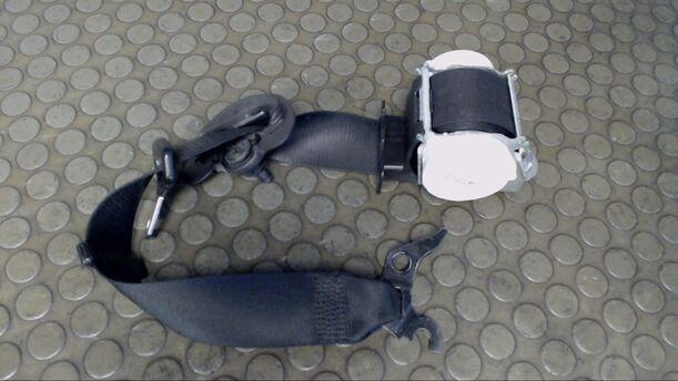 Foto: SICHERHEITSGURT VORNE LINKS eines BMW 318d DPF Touring CL