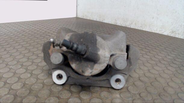 Foto: BREMSSATTEL VORN RECHTS eines BMW 318d DPF Touring GL