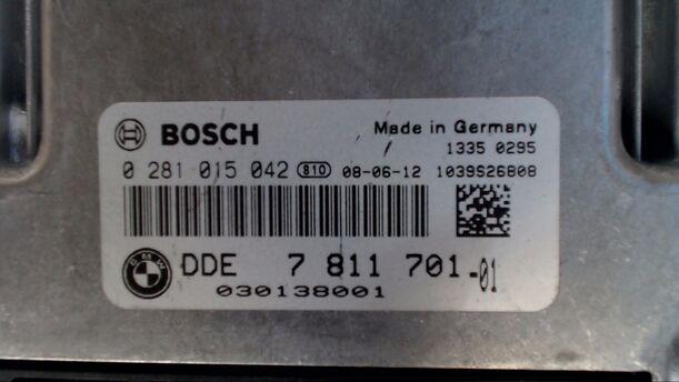 Foto: STEUERGERÄT DIESELEINSPRITZUNG eines BMW 318d DPF Touring CL