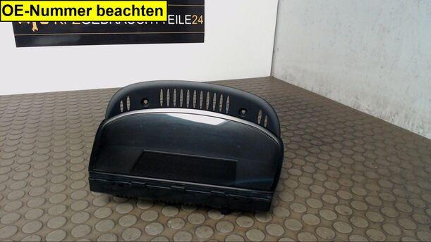 Foto: BORDMONITOR 6,5 ZOLL BUSINESS eines BMW 318d DPF Touring CL