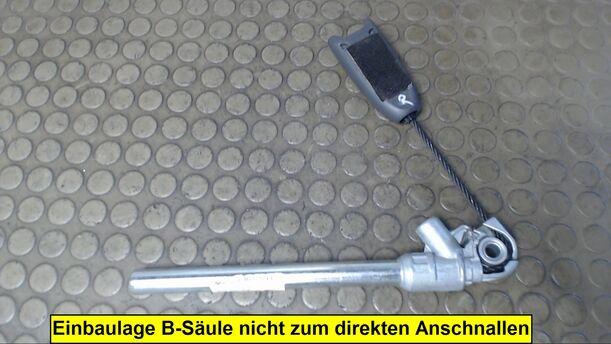 Foto: GURTSTRAFFER GURT RECHTS eines Renault Scenic 1.9 dCi FAP Cup