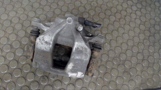 Foto: BREMSSATTEL VORN LINKS eines Opel Corsa 1.3 CDTI
