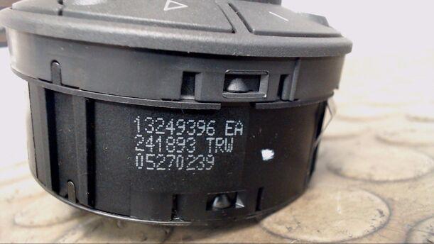 Foto: LICHTSCHALTER eines Opel Corsa 1.3 CDTI