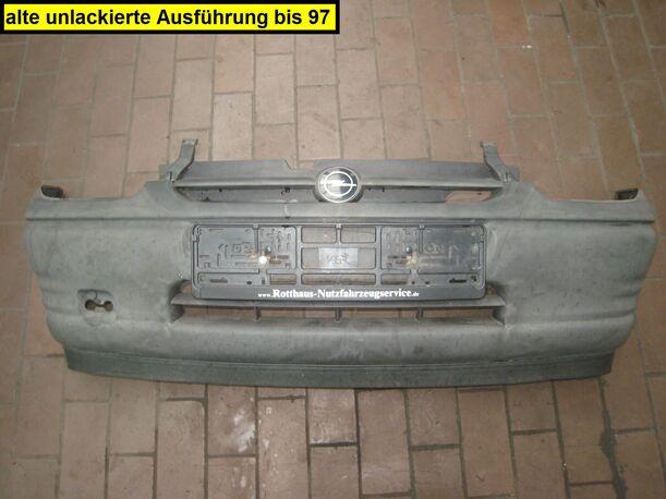 Foto: STOSSFÄNGER / STOSSSTANGE VORN eines Opel Corsa