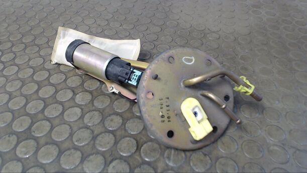 Foto: KRAFTSTOFFPUMPE eines Honda Civic 1.4i CL