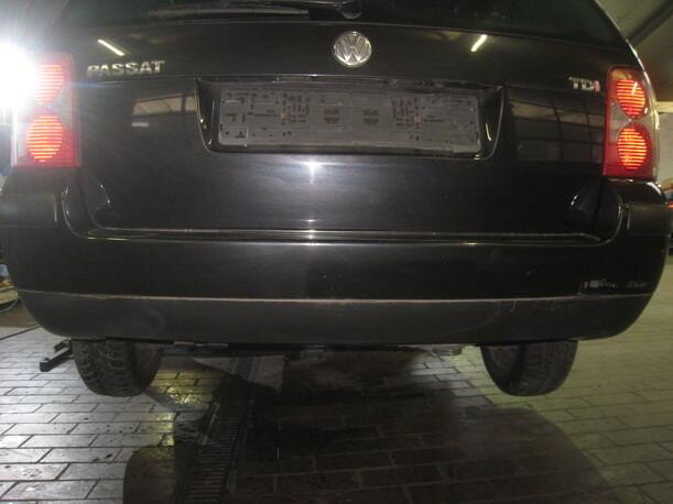 Foto: STOSSFÄNGER/ STOSSSTANGE HINTEN eines VW Passat Variant 1.9 TDI