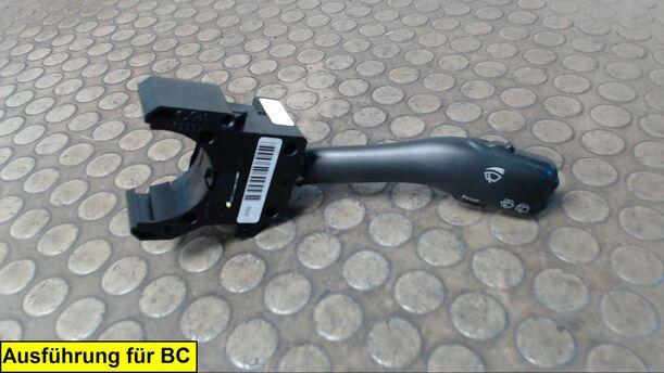 Foto: SCHEIBENWISCHERSCHALTER eines VW Passat Variant 1.9 TDI