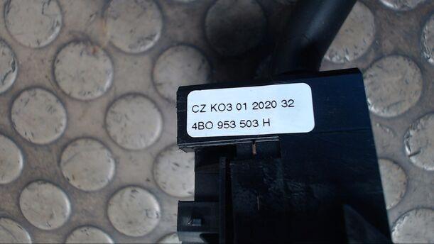 Foto: SCHEIBENWISCHERSCHALTER eines VW Passat Variant 1.9 TDI