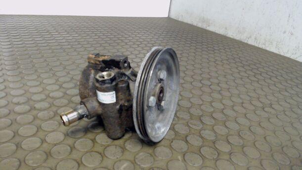 Foto: PUMPE SERVOLENKUNG eines Lancia Y 1.2 SLX