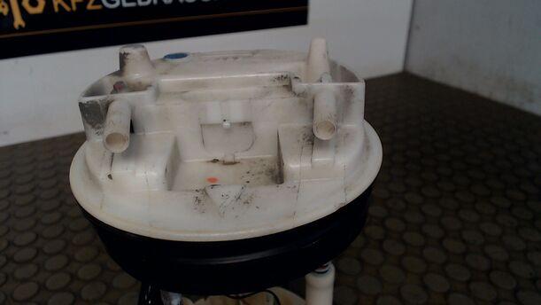 Foto: KRAFTSTOFFPUMPE eines Lancia Y 1.2 SLX