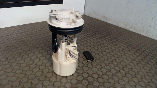Foto: KRAFTSTOFFPUMPE eines Lancia Y 1.2 SLX