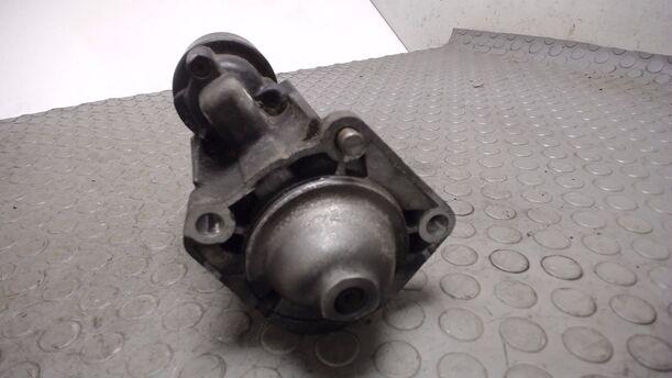Foto: ANLASSER / STARTER BOSCH eines Volvo 850 TS