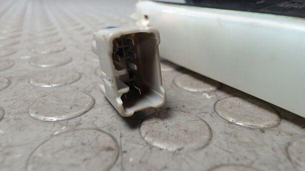 Foto: FENSTERHEBERSCHALTER eines Suzuki Baleno 1.3